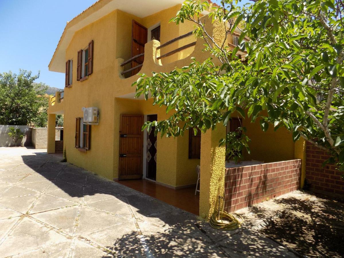 Casa Vacanze Gardenia ソラナス エクステリア 写真
